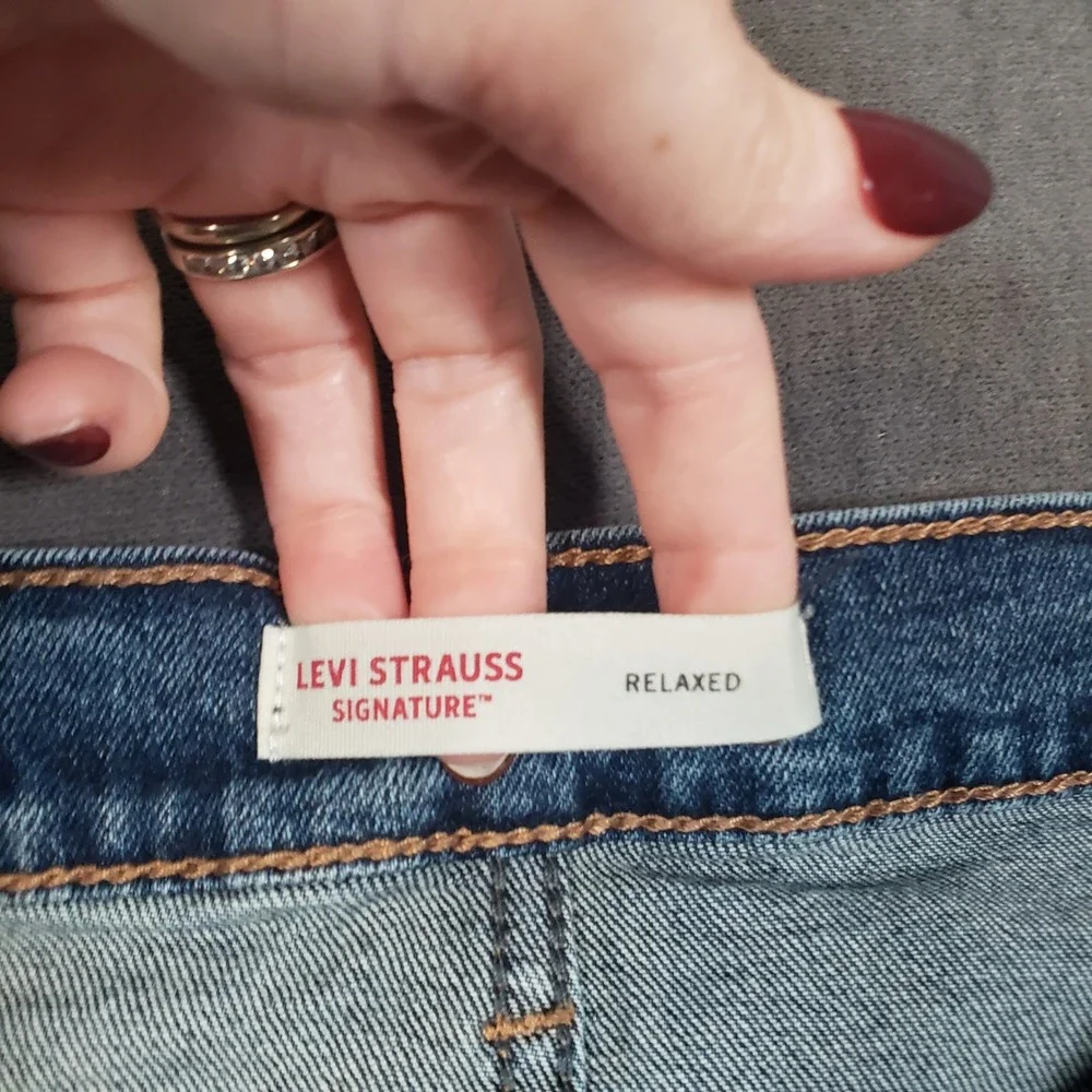 Levi Strauss Signature Relaxed Jeans Mens 36x30 Blue Medium Wash Denim